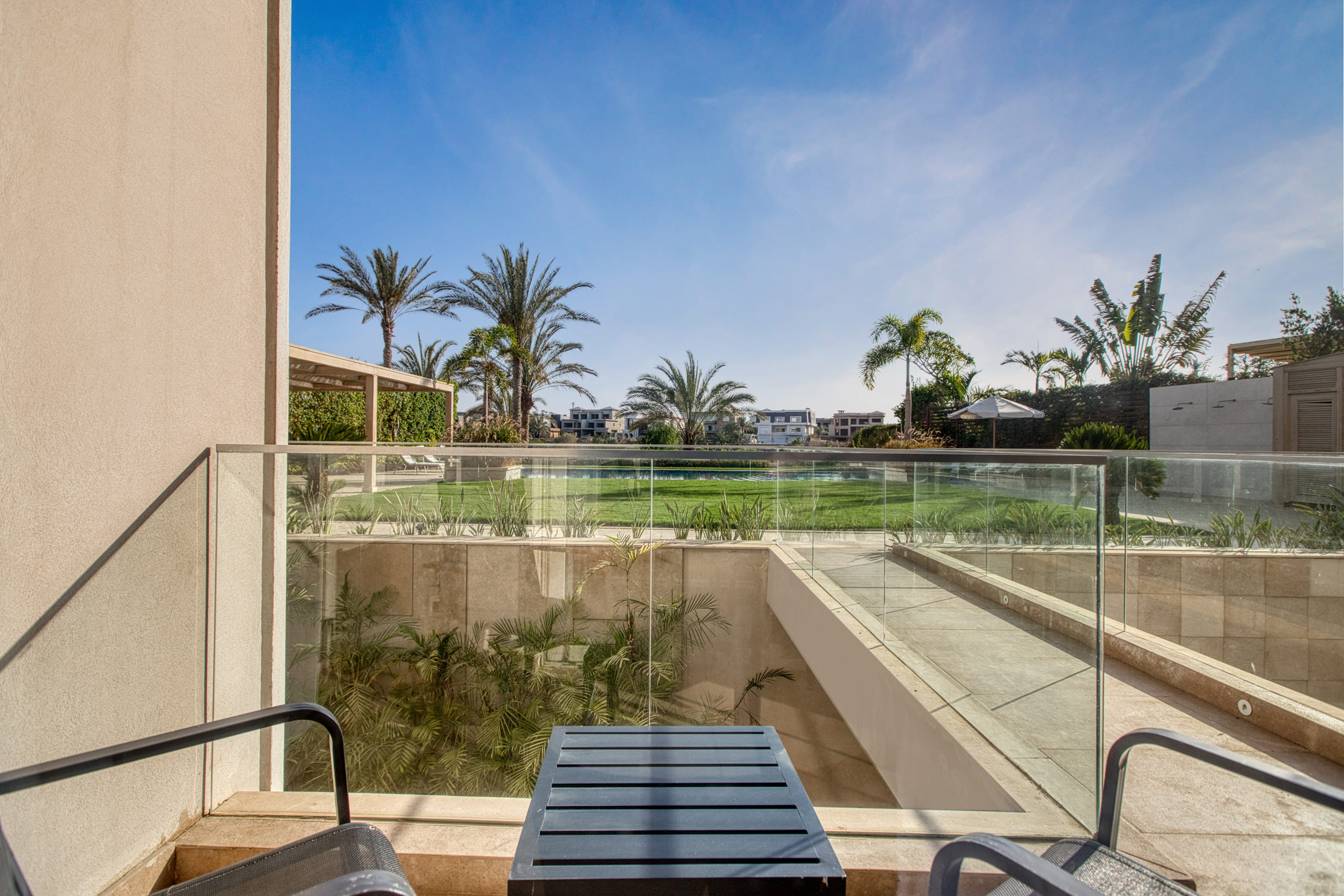 Private access to pool