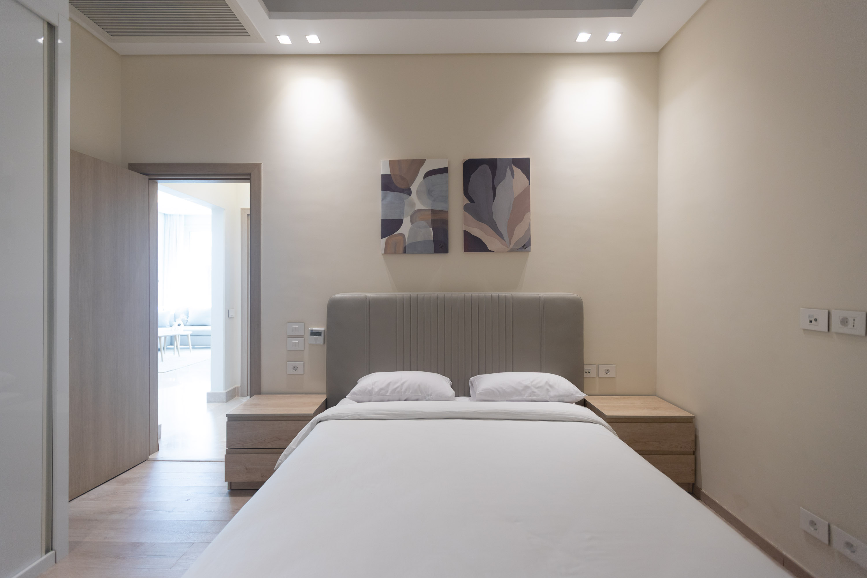 2-Bedroom Ground apartment with Golf, Pool View & Private Access to pool