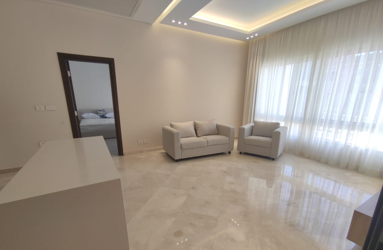 1-Bedroom Ground Apartment with Street View