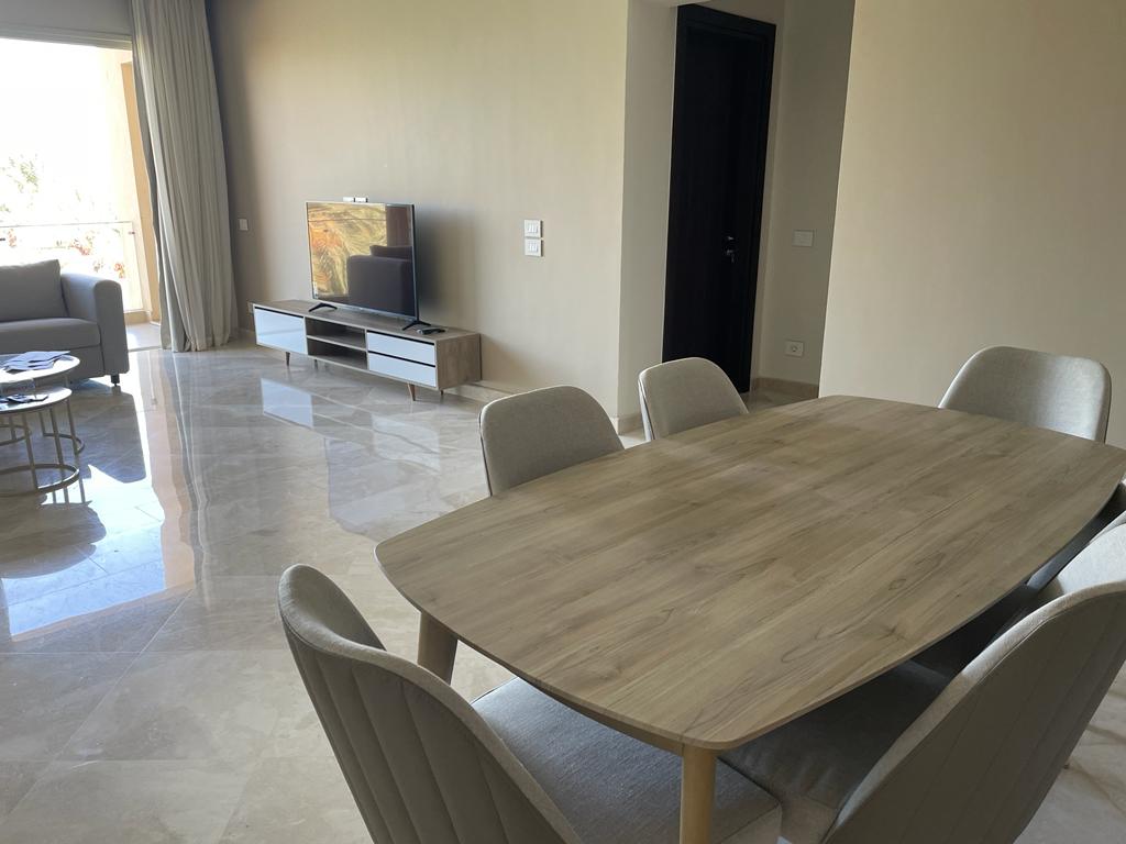 2-Bedroom Ground apartment with Golf, Pool View & Private Access to pool