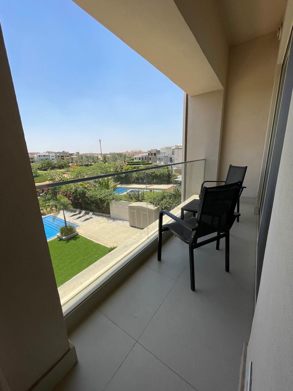 2-Bedroom typical floor Apartment with Golf & Pool Views