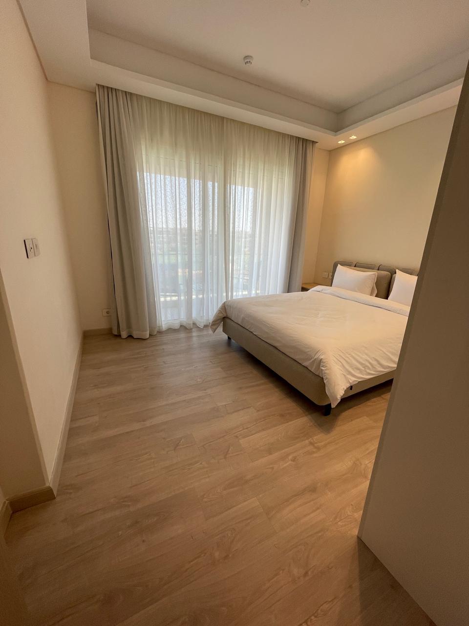 2-Bedroom typical floor Apartment with Golf & Pool Views