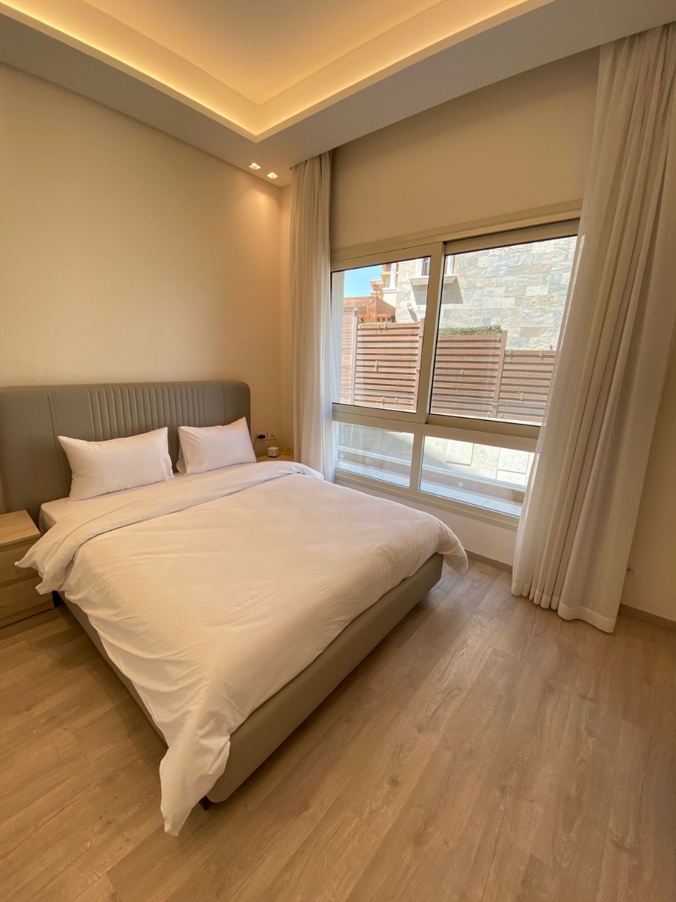 2-Bedroom Ground Apartment with Golf, Pool View & Private Access to pool