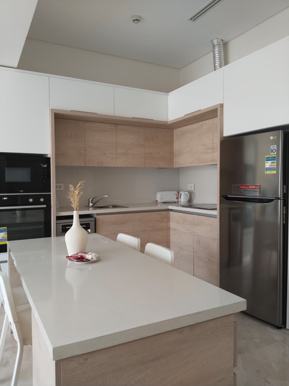 2-Bedroom Ground apartment with Golf, Pool View & Private Access to pool